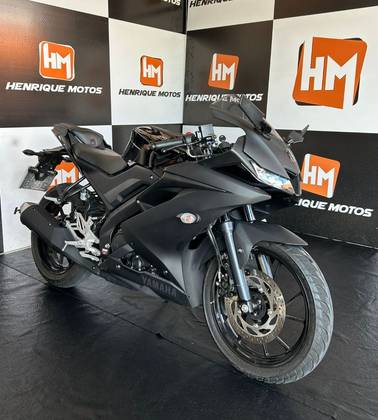 YAMAHA YZF R15 YAMAHA YZF R15